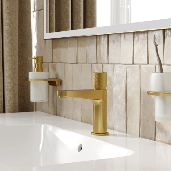 Смеситель для раковины WasserKRAFT Schunter золото 8203 (детальная фотография), золото