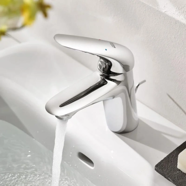 Смеситель для раковины с функцией энергосбережения хром Grohe Eurostyle New 23709003 (детальная фотография), хром