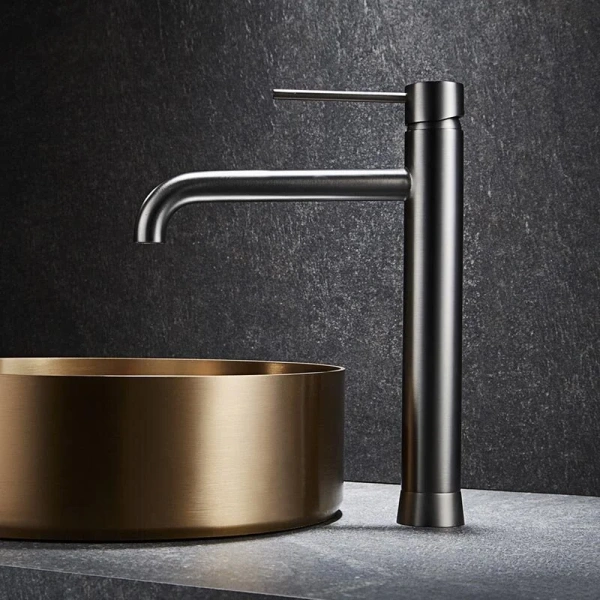 Смеситель для раковины Black&White Universe оружейная сталь 7600U (детальная фотография), современные, hi-tech