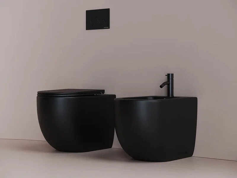 Унитаз напольный Ceramica Nova Metropol черный матовый CN4004MB (детальная фотография), без бачка, со скрытым бачком