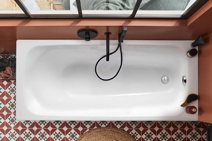 Ванна чугунная Jacob Delafon Melodie E2922-00, 170 x 70 см, белая, ножки и слив-перелив в подарок (детальная фотография), современныe, hi-tech