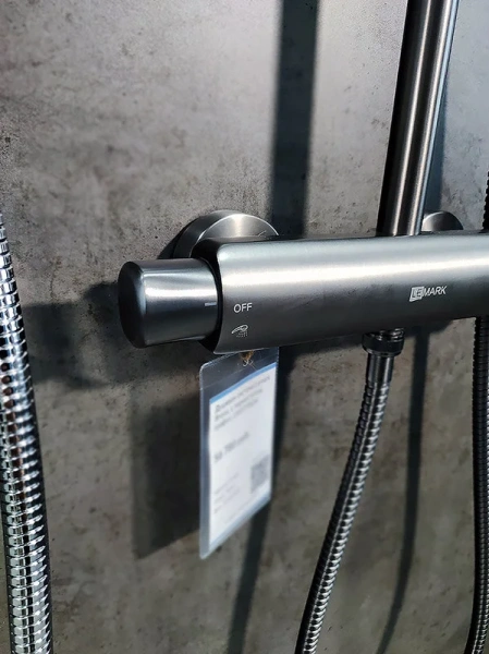 Душевая стойка Lemark Bronx графит LM3770GM (детальная фотография), настенные