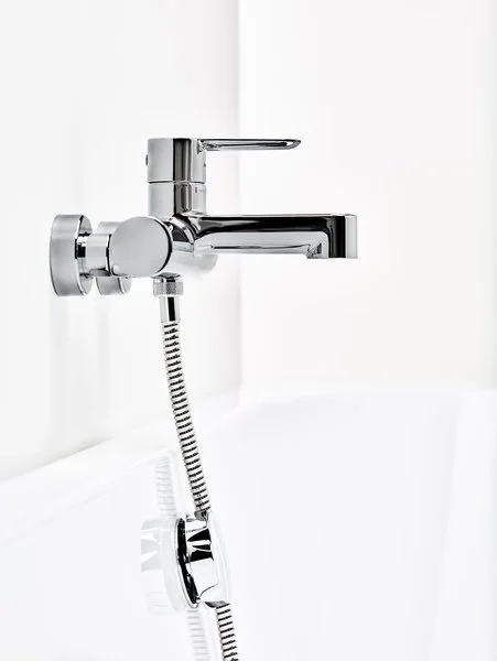 Смеситель для ванны Ravak Puri PU 022.00/150 X070115 (детальная фотография), с 2 монтажными отверстиями
