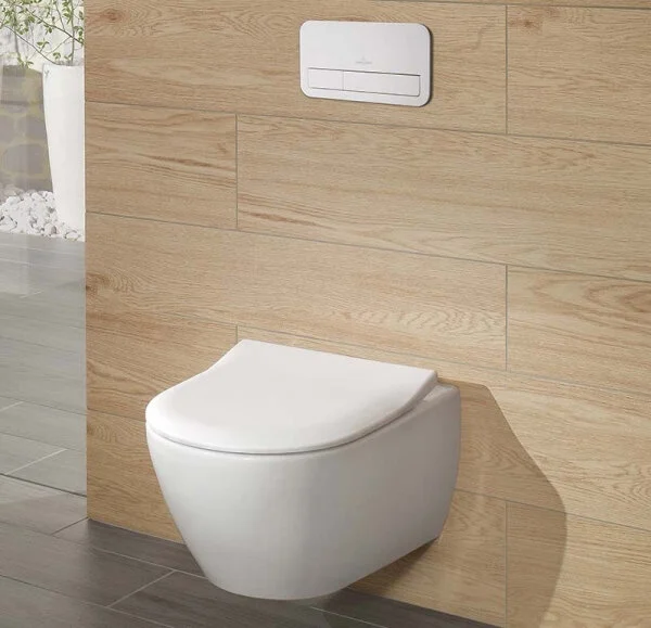 Унитаз подвесной Villeroy & Boch Subway 2.0 безободковый без грязеотталкивающего покрытия 5614R201 (детальная фотография), с горизонтальным, прямым выпуском, с прямым выпуском