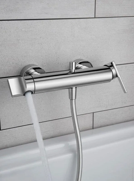 Смеситель для ванны Vitra SUIT A42488EXP (детальная фотография), современные, hi-tech