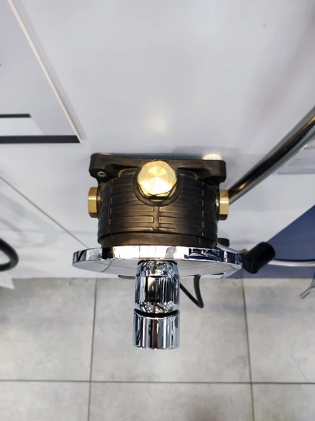 Смеситель для душа Kludi Bozz 38659 встраиваемый (детальная фотография), скрытого монтажа, встраиваемые в стену