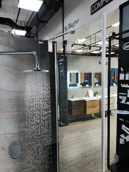 Душевая дверь распашная Jacob Delafon Contra 90 см прозрачное стекло E22T91-GA (детальная фотография), в наличии