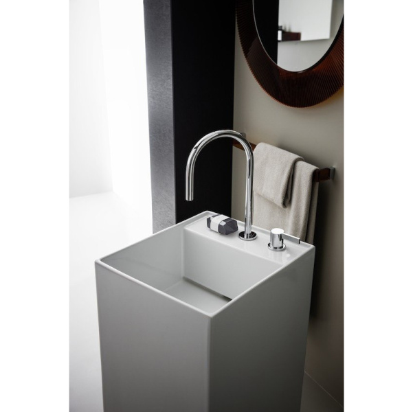 Раковина напольная Laufen Kartell 37 см белая без покрытия LCC 8.1133.1.000.158.1 (детальная фотография), напольные, свободностоящие