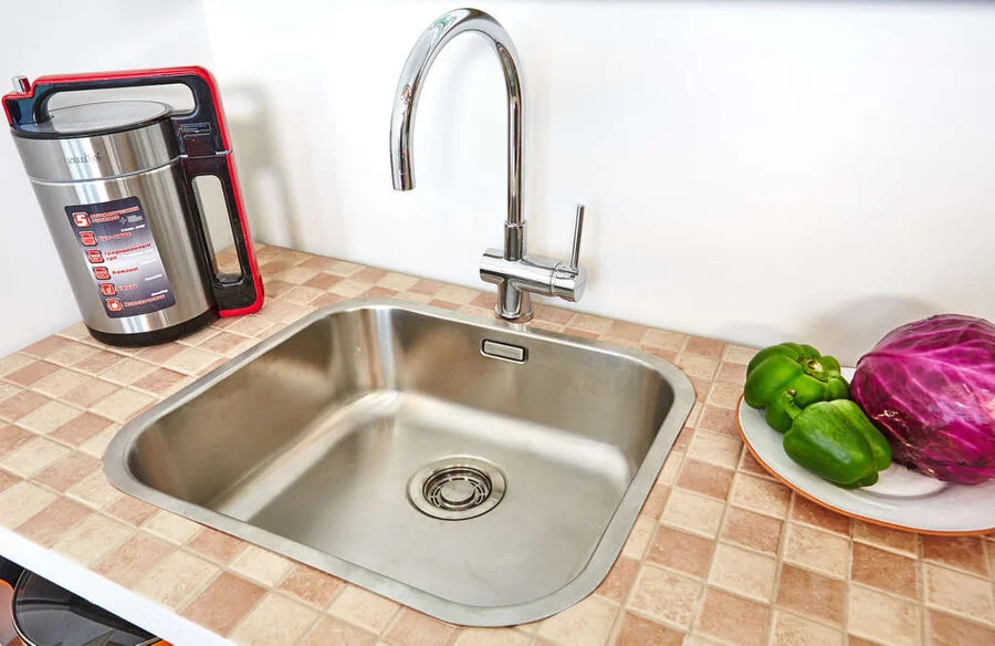 Мойка для кухни Omoikiri Omi 54-U/IF-IN 54 см нержавеющая сталь 4993488 (детальная фотография), прямоугольной формы