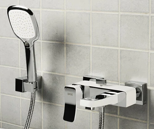 Смеситель для ванны WasserKRAFT Aller хром/белый 1061W (детальная фотография), комбинированные