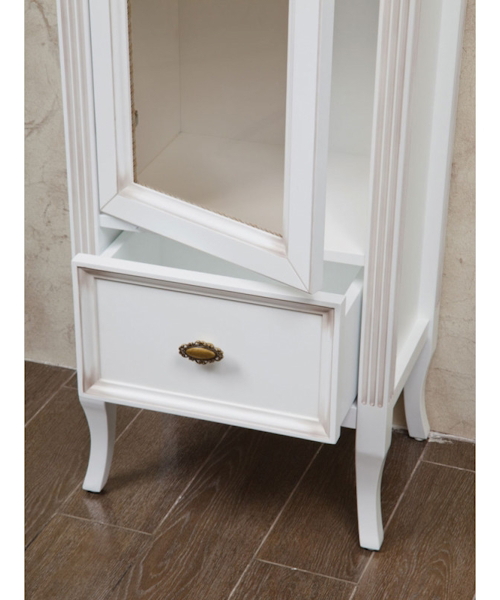 Шкаф-пенал для ванной, цвет белый с патиной матовый, фурнитура бронза, петли слева, La Beaute Vivien CVI.Sx.LBP.BR (детальная фотография), по запросу