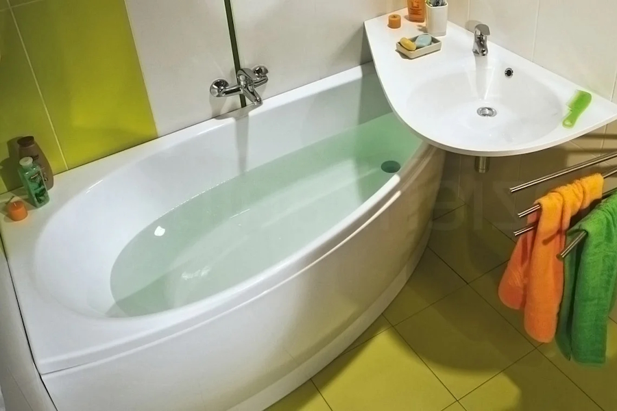 Ванна акриловая Ravak Avocado 150х75 см левая CT01000000 (детальная фотография), современныe, hi-tech