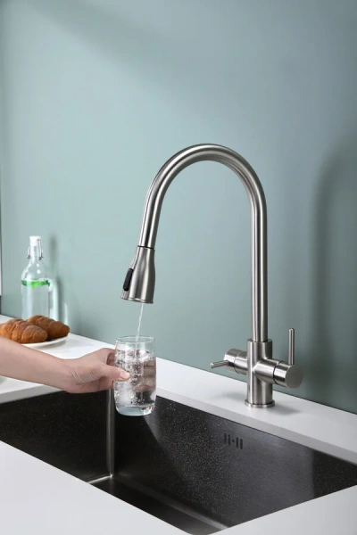 Смеситель для кухни Paulmark Lange никель La214212-NI (детальная фотография), на мойку, на столешницу