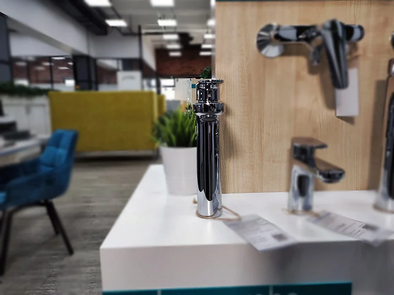 Смеситель для раковины Hansgrohe Vernis Blend 71552 со сливной гарнитурой (детальная фотография), на столешницу