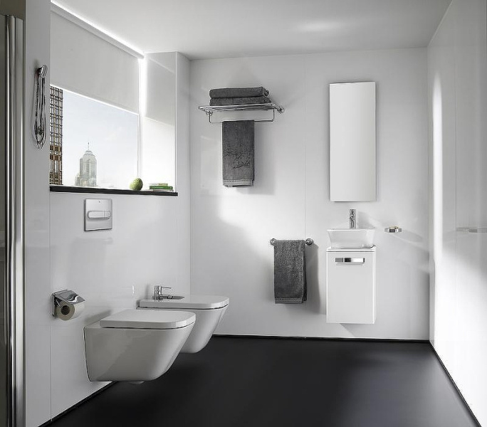 Унитаз с инсталляцией Roca The Gap подвесной 893104100 (детальная фотография) index_2