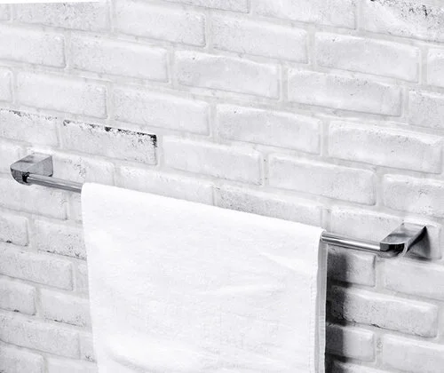 Полотенцедержатель WasserKRAFT Kammel K-8330 одинарный (детальная фотография), хром, белые