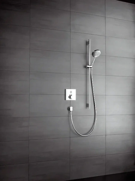 Смеситель для душа Hansgrohe ShowerSelect внешняя часть 15762000 (детальная фотография), прямоугольная форма