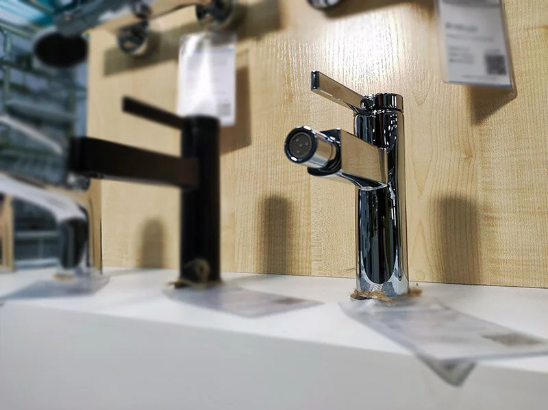 Смеситель для биде Hansgrohe Finoris 76200 латунь (детальная фотография), хром, белые, черные