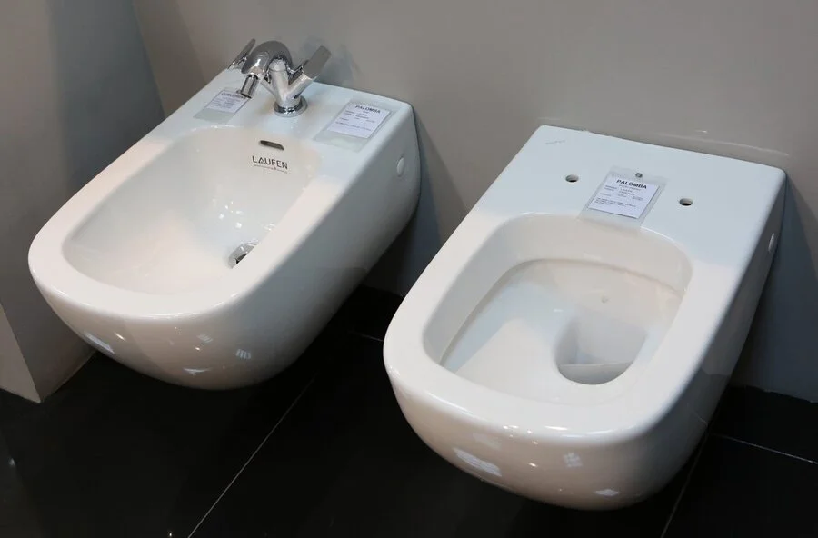 Унитаз подвесной Laufen Palomba 8.2080.1 (детальная фотография), современные, hi-tech, прямоугольные