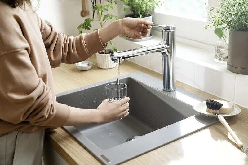 Смеситель для кухни Hansgrohe Zesis M33 хром 74804000 (детальная фотография), современные, hi-tech
