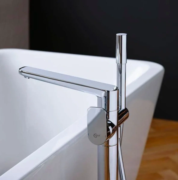 Смеситель для ванны Ideal Standard Tonic II A6347 напольный (детальная фотография), хром, черные