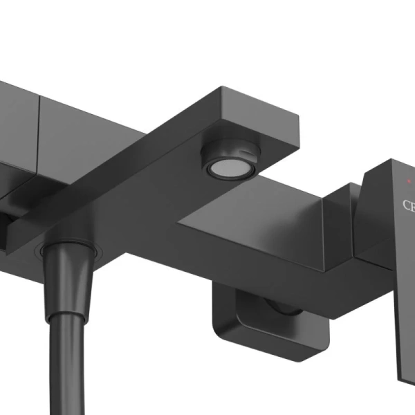 Смеситель для ванны Cezares Slider черный матовый SLIDER-VD-NOP (детальная фотография), из нержавеющей стали