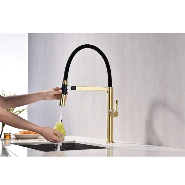 Смеситель для кухни Paulmark Halt светлое брашированное золото Ha214021-SBG (детальная фотография), на мойку, на столешницу