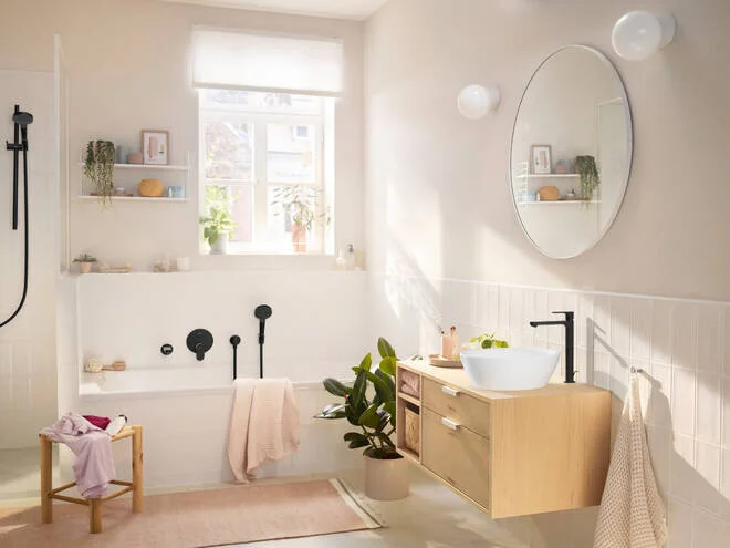 Смеситель для душа Hansgrohe Rebris черный матовый 72466670 (детальная фотография), черные