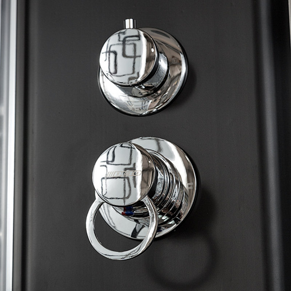 Душевая кабина Deto BM 90х90 см без крыши BM1590NBLACK (детальная фотография), со стеклянными задними стенками