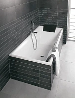 Ванна квариловая Villeroy & Boch Squaro Edge 12 190х90 см с ножками и сливом-переливом