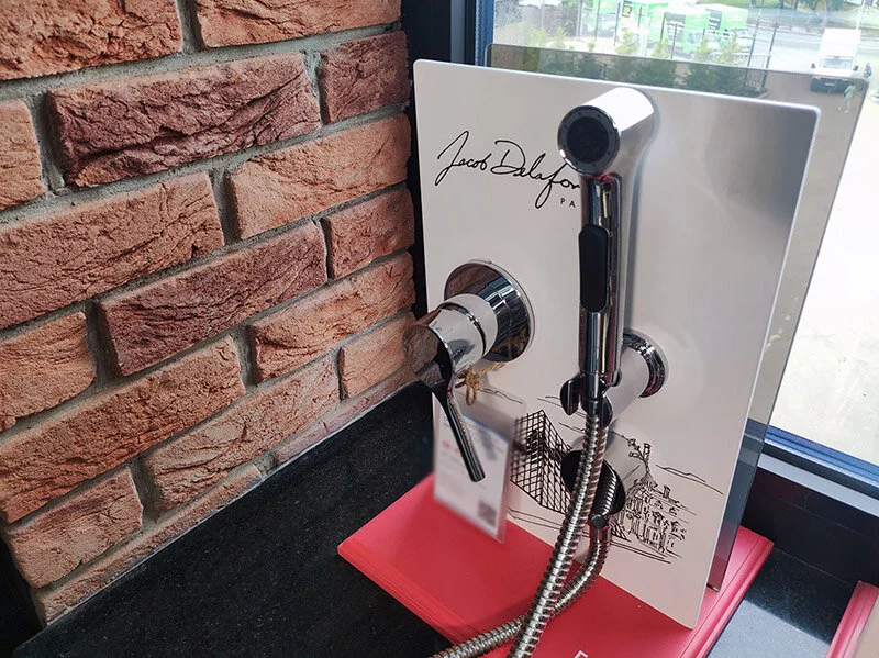 Гигиенический душ со смесителем Jacob Delafon Elate хром E24610-CP (детальная фотография), округлые