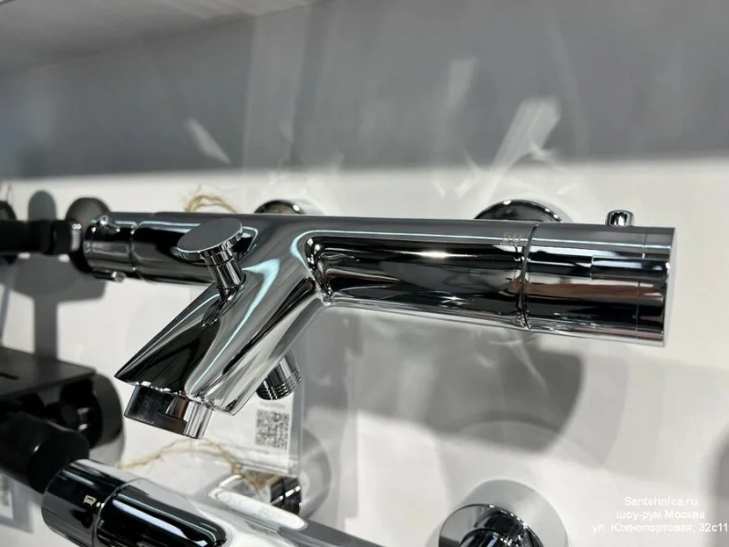 Смеситель для ванны Jacob Delafon Brive хром E24335-CP (детальная фотография), хром