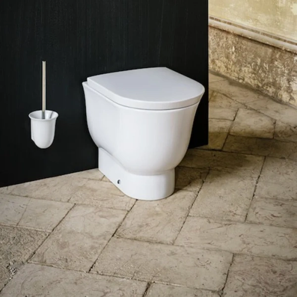 Унитаз напольный Laufen The New Classic белый 8.2385.1.000.000.1 (детальная фотография), без бачка, со скрытым бачком