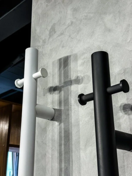 Полотенцесушитель электрический Boheme Uno 12x150 см черный 726-B (детальная фотография), настенные