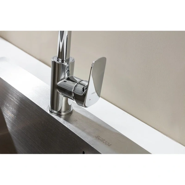 Смеситель для кухни Акватек Вега хром AQ1081CR (детальная фотография), высокие, из латуни, недорогие, округлая форма