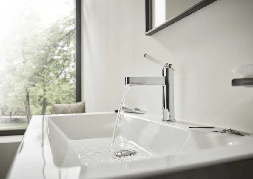 Смеситель для раковины Hansgrohe Finoris хром 76023000 (детальная фотография), с 1 монтажным отверстием