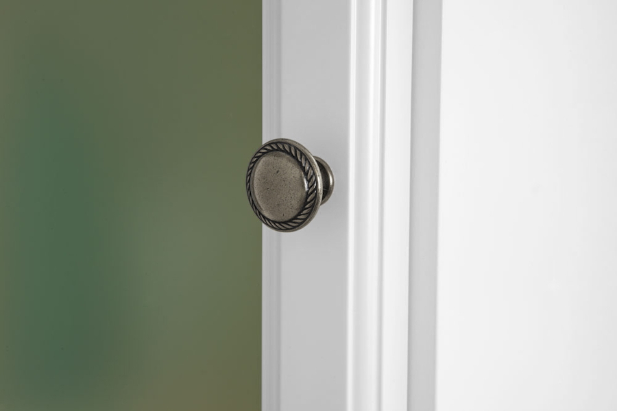 Пенал для ванной, петли слева, цвет белый матовый, фурнитура состареное серебро, La Beaute Michel CMI.Sx.LBO.O.CR (детальная фотография), по запросу index_2