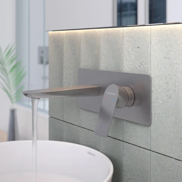 Смеситель для раковины Berges Ventas S оружейная сталь 076013 (детальная фотография), для раковины