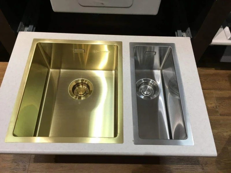 Мойка для кухни Omoikiri Taki 20-U/IF-LG 20 см светлое золото 4973091 (детальная фотография), прямоугольной формы