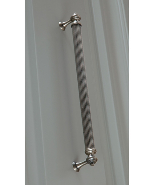 Пенал для ванной, цвет серый шелк матовый, фурнитура состареное серебро, La Beaute Cornelia CCO.REV.GRO.CR (детальная фотография), по запросу