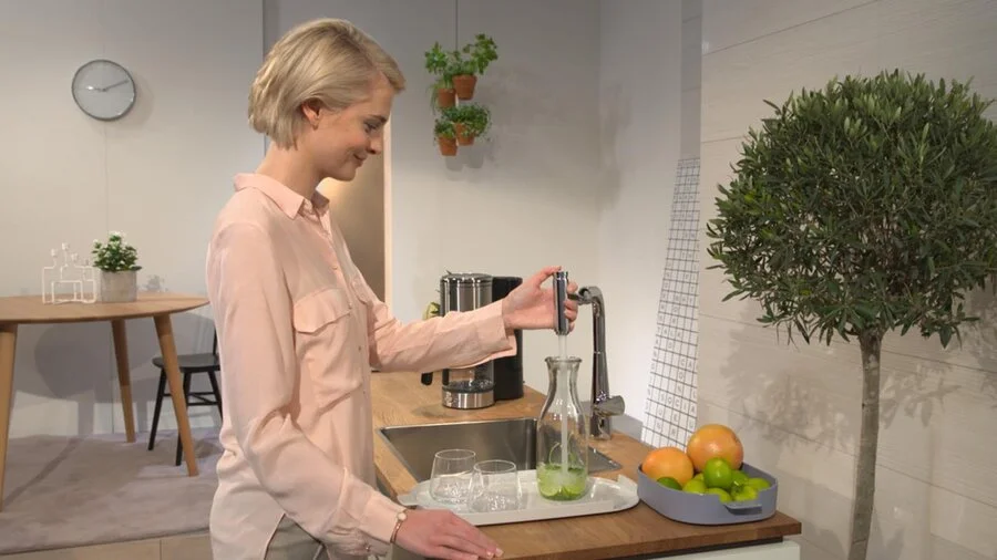 Смеситель для кухни Hansgrohe Talis Select S под сталь 72821800 (детальная фотография), однорычажные, двухрычажные