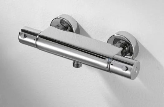 Смеситель термостатический Bravat Stream F93984C-01B (детальная фотография), современные, hi-tech