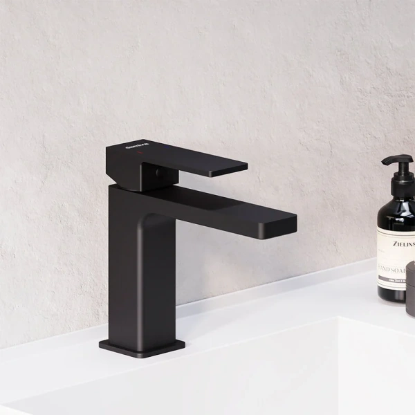 Смеситель для раковины Damixa Gala черный 530210300 (детальная фотография), черные