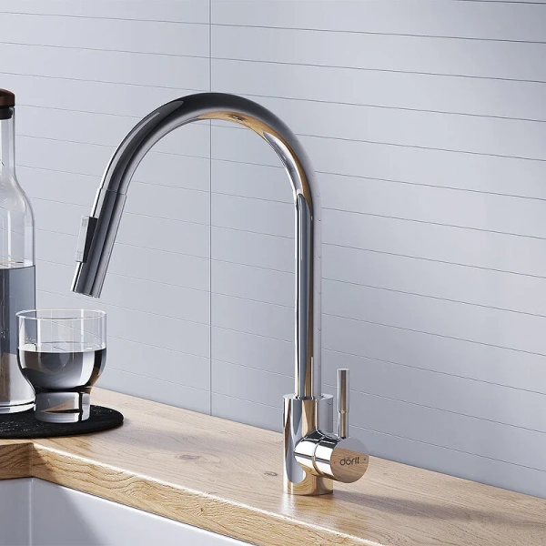Смеситель для кухни Dorff Logic хром D3007500 (детальная фотография), с поворотным изливом, c выдвижным изливом (лейкой)