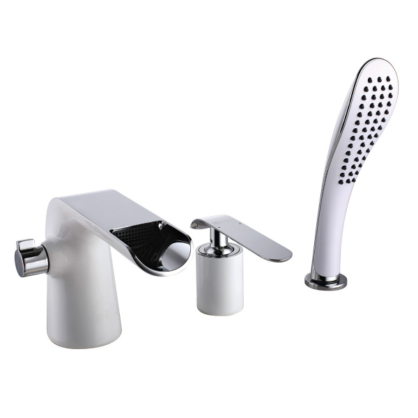 Смеситель для ванны Lemark Melange LM4945CW (детальная фотография)