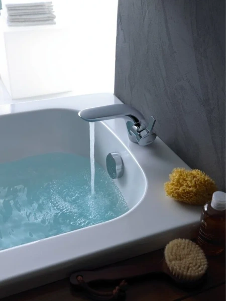 Смеситель для раковины Ideal Standard Melange хром A4260AA (детальная фотография), хром