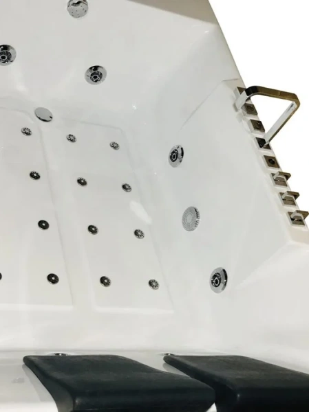 Ванна гидромассажная Royal Bath Triumph De Luxe RB665100DL, 184 x 122 см, белая (детальная фотография), приставные, встраиваемые