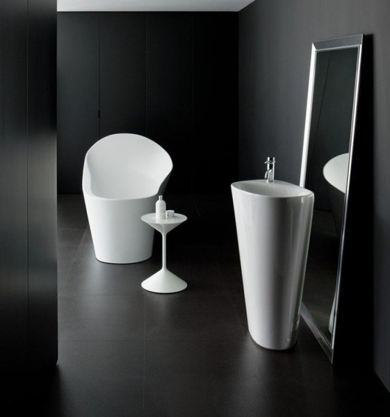 Раковина напольная Laufen Palomba 55 см с покрытием LCC 8.1180.3.400.104.1 (детальная фотография), 55 см