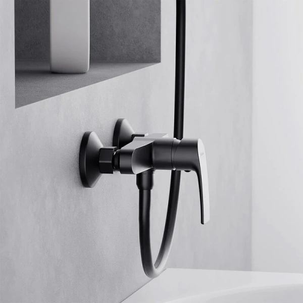 Смеситель для душа Damixa Eclipse 2.0 черный 482000300 (детальная фотография), черные