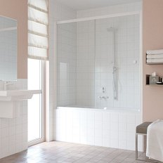 Душевая шторка на ванную профиль белый стекло прозрачное Vegas-glass